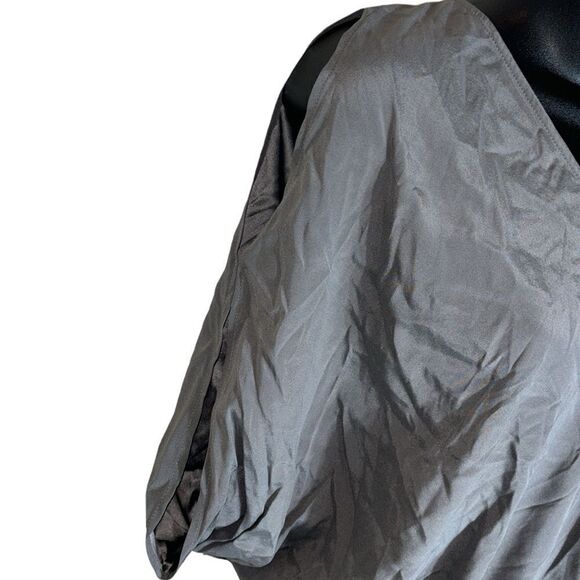 Zero Maria cornejo grey silk shoulder cut out top size 2 quiet luxury capsule - Picture 3 of 8